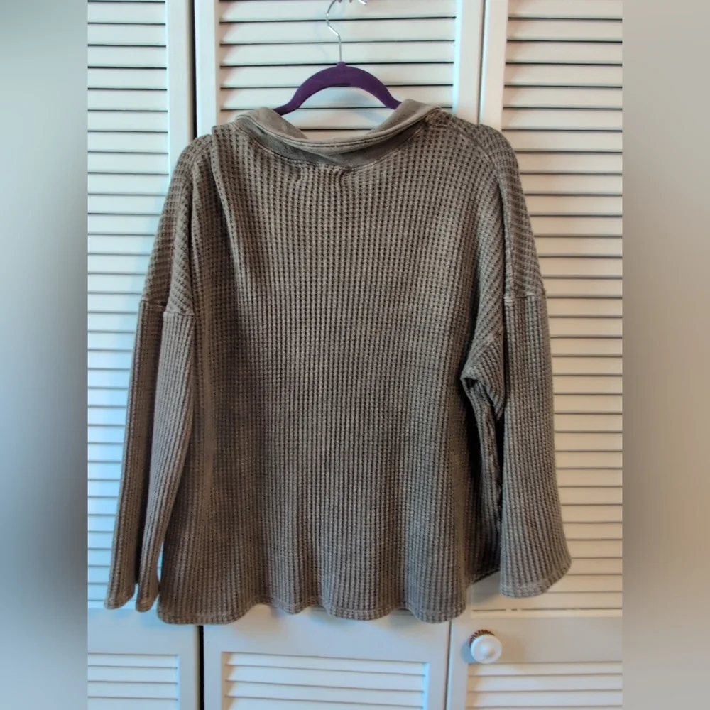 BUCKETLIST Brown Waffle-Knit Button-Up Sweatshirt 100% Cotton - Picture 4 of 4